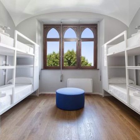 Babila Hostel Milan Bagian luar foto