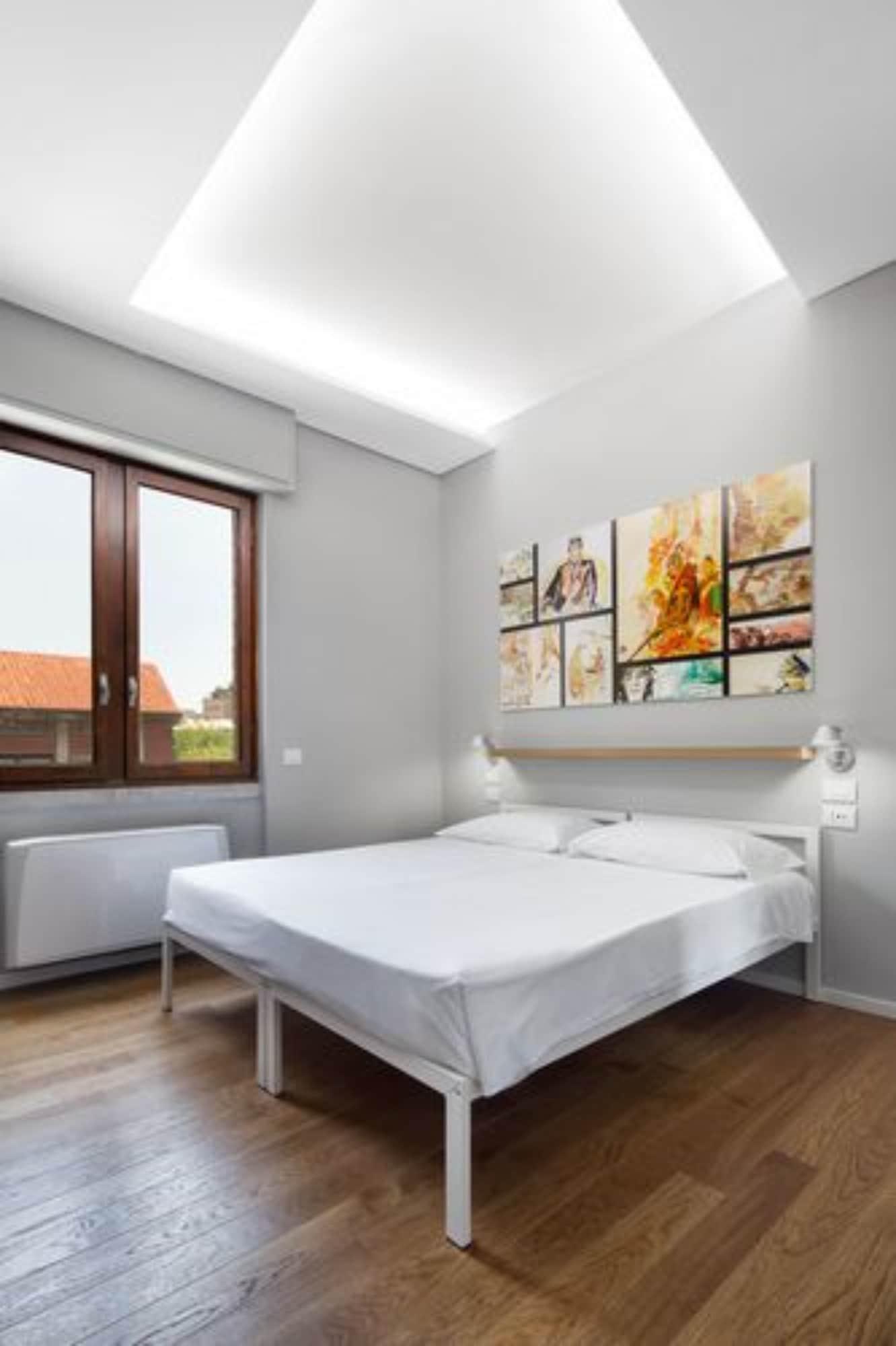 Babila Hostel Milan Bagian luar foto