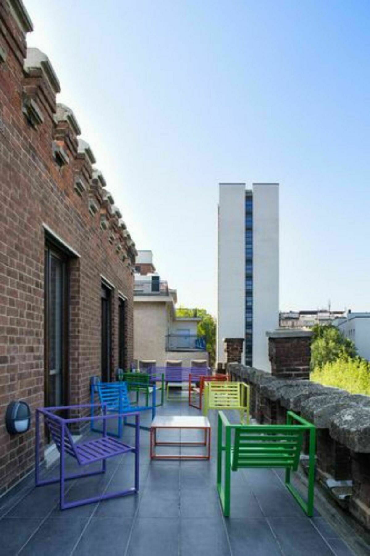 Babila Hostel Milan Bagian luar foto